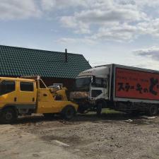 Фото эвакуатора с частичной погрузкой