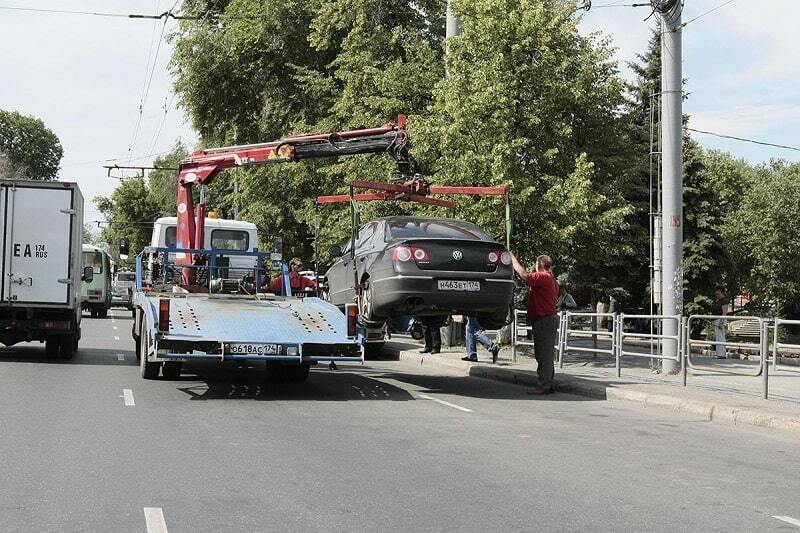 фото услуги эвакуатора автомобилей
